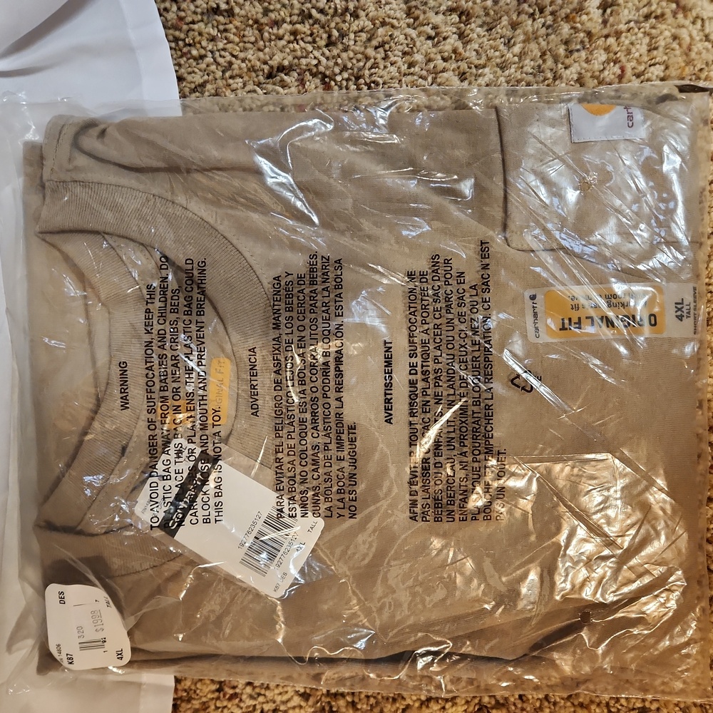 Carhartt Mens pocket Tshirt